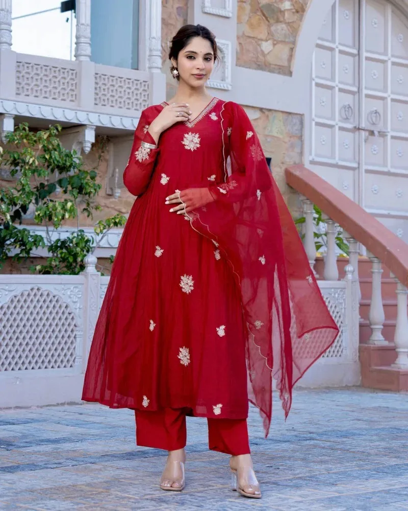 Embroidery Worked Kurti With Bottom Dupatta  product image