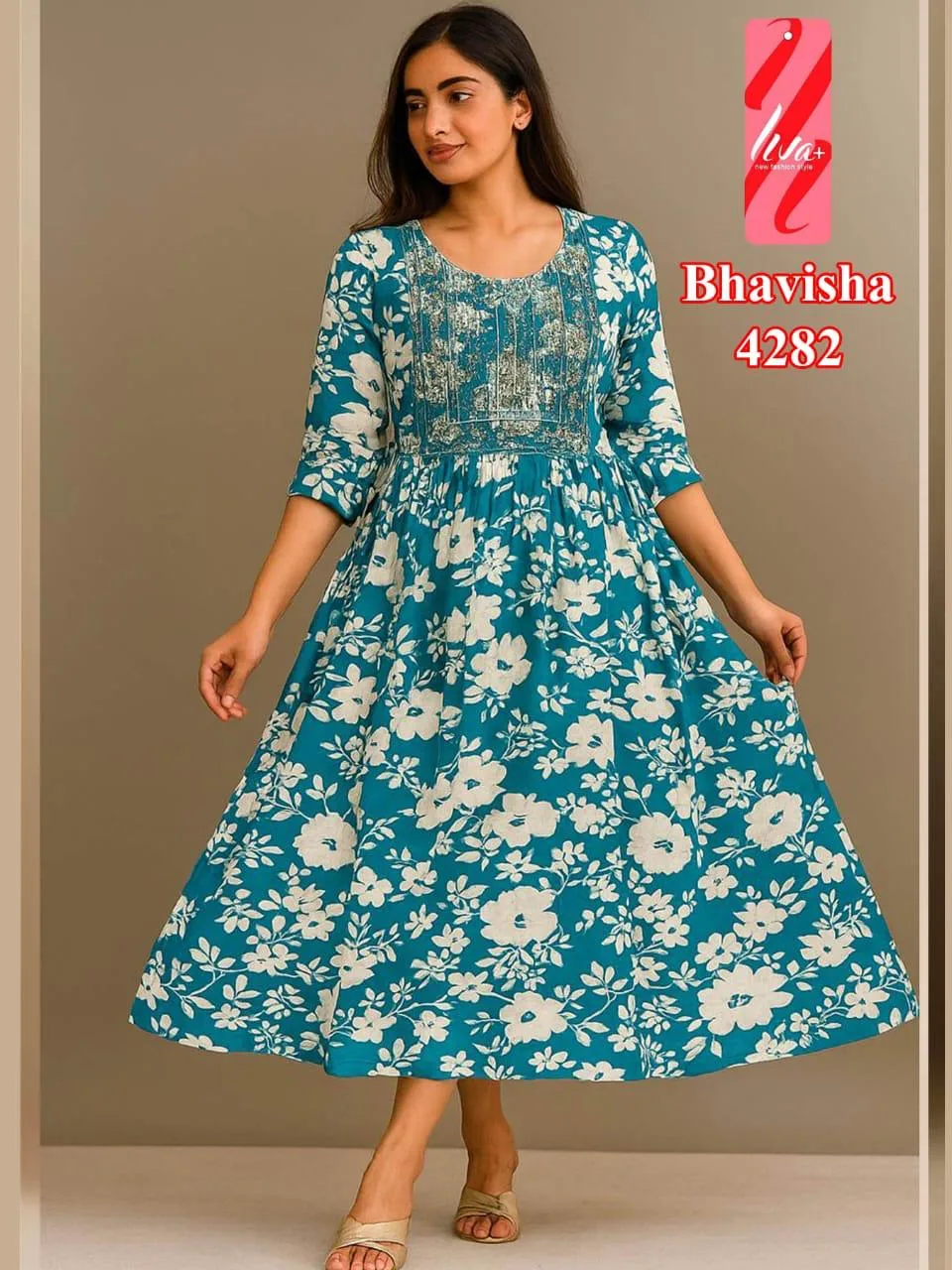 Women Solid Cotton Blend Gown Kurta