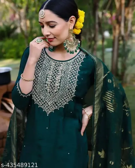 GUNVANTI FAB Designer Kurta Dupatta Set in Heavy Embroidered Maroon Viscose product image
