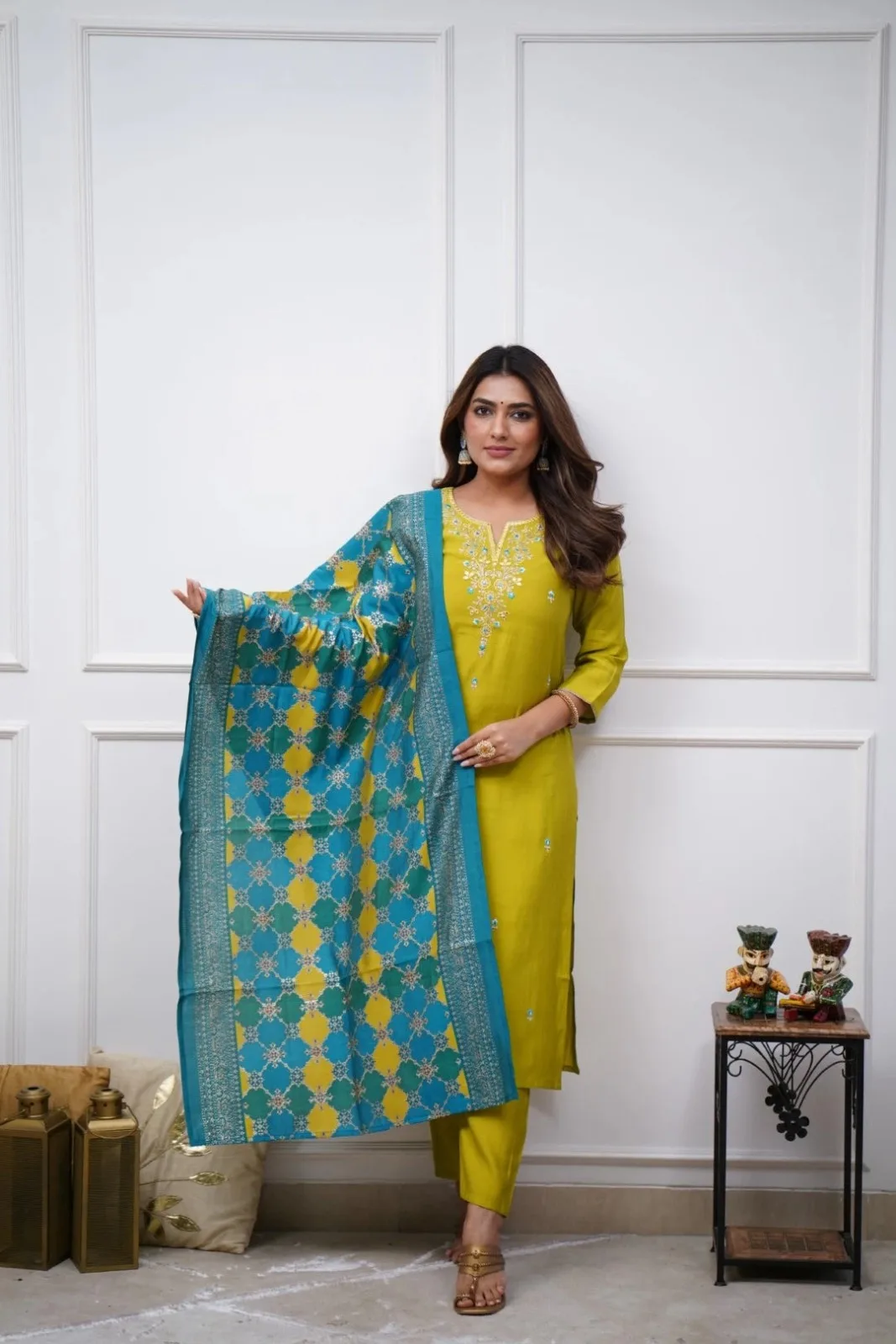 Embroidered Cotton Blend Kurti Set