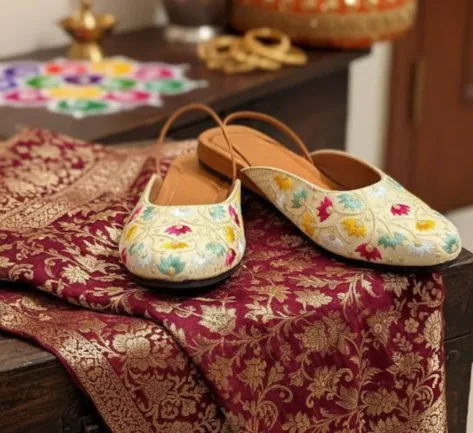 Shilpsutra Women White Amaryllis Mules!