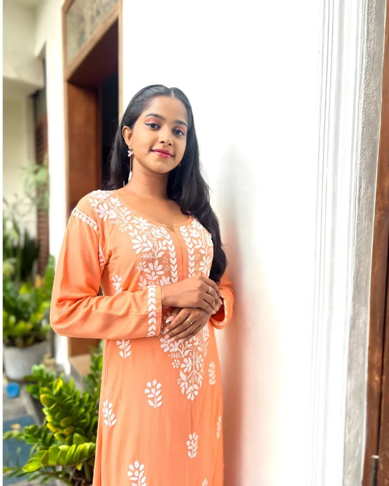 Chikankari Kurthi Top